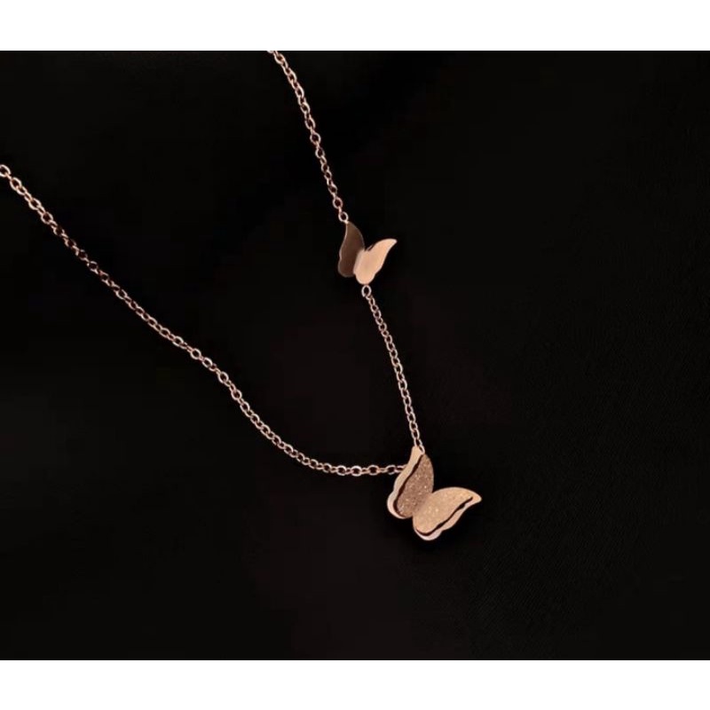 Kalung trendy TITANUUM KUPU-KUPU 2 3WARNA GOLD,ROSEGOLD,SILVER ANTI KARAT PEEHIASAN WANITA KOREA MASA KINI