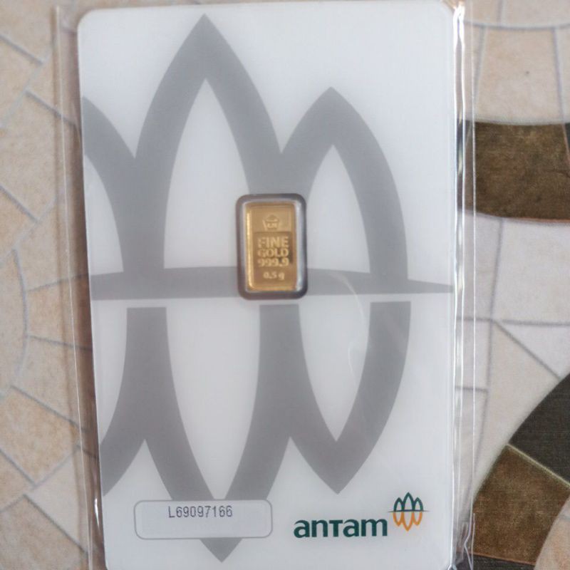 mas Antam logam mulia 0.5gram