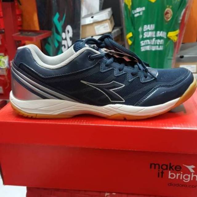 Sepatu Badminton Diadora | Shopee Indonesia