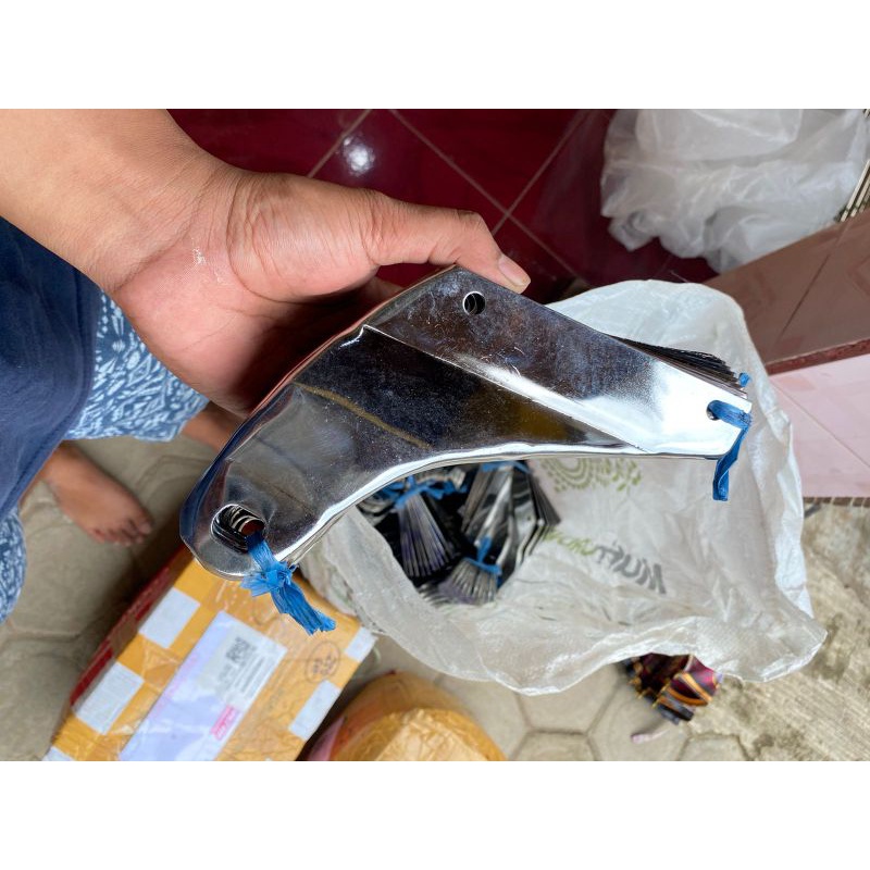 PANGKON KNALPOT CORBI PANGKON KNALPOT CB 100  GLATIK