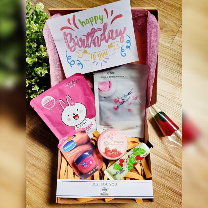 

Thing Inside The Box - Gift Box Kado Hadiah Ulang Tahun Parcel Lebaran 079
