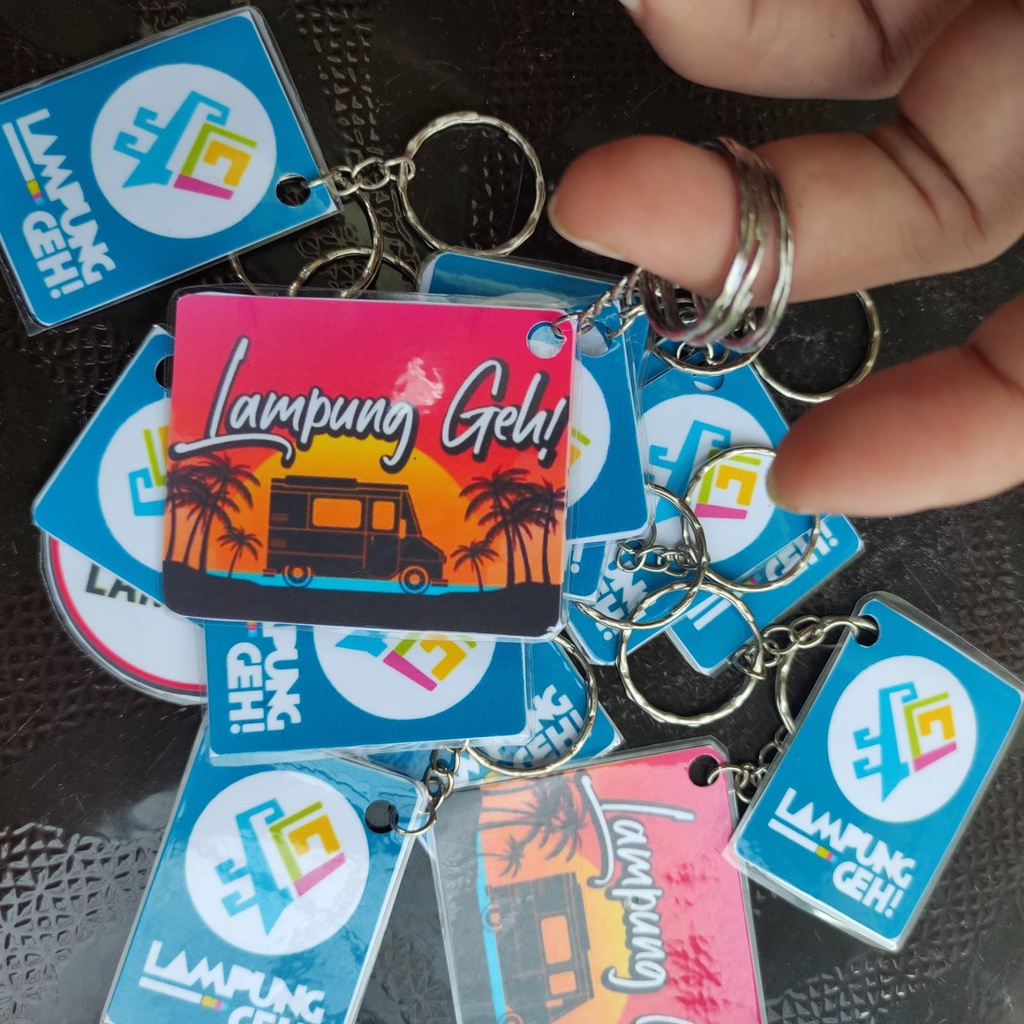 Aneka Oleh Oleh Kota Lampung / 10 Ribu dapat 3 Gantungan Kunci Souvenir murah
