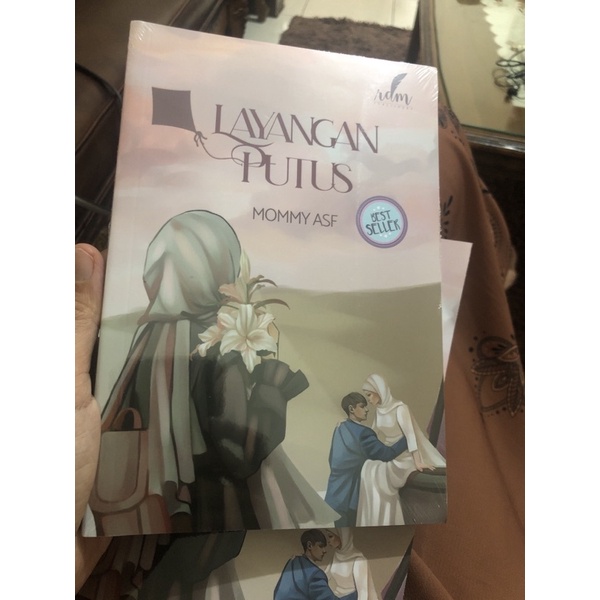 Jual buku layangan putus original | Shopee Indonesia