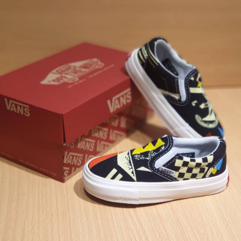 SEPATU VANS ANAK SLIP ON MOMA HITAM SEPATU ANAK VANS MOMA SEPATU SLIP ON ANAK KECIL KADO