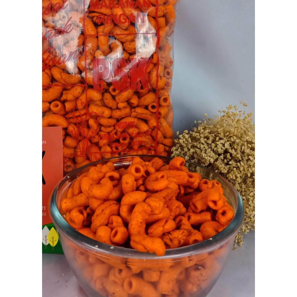 

krupuk makroni | KERUPUK MAKRONI BALADO | makroni pedas