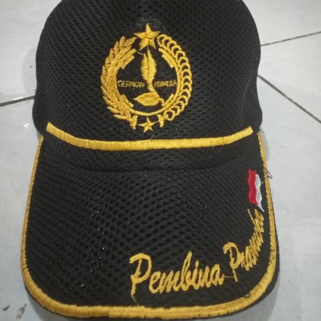 Topi Pembina Pramuka