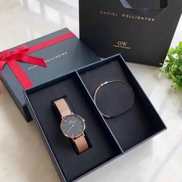 JAM TANGAN DANIEL WELINGTON ORIGINAL