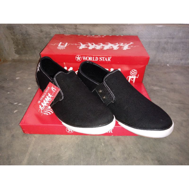 sepatu slip on world star