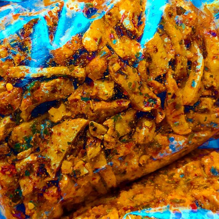 

⇸ Basreng pedas daun jeruk 500 Gram ド