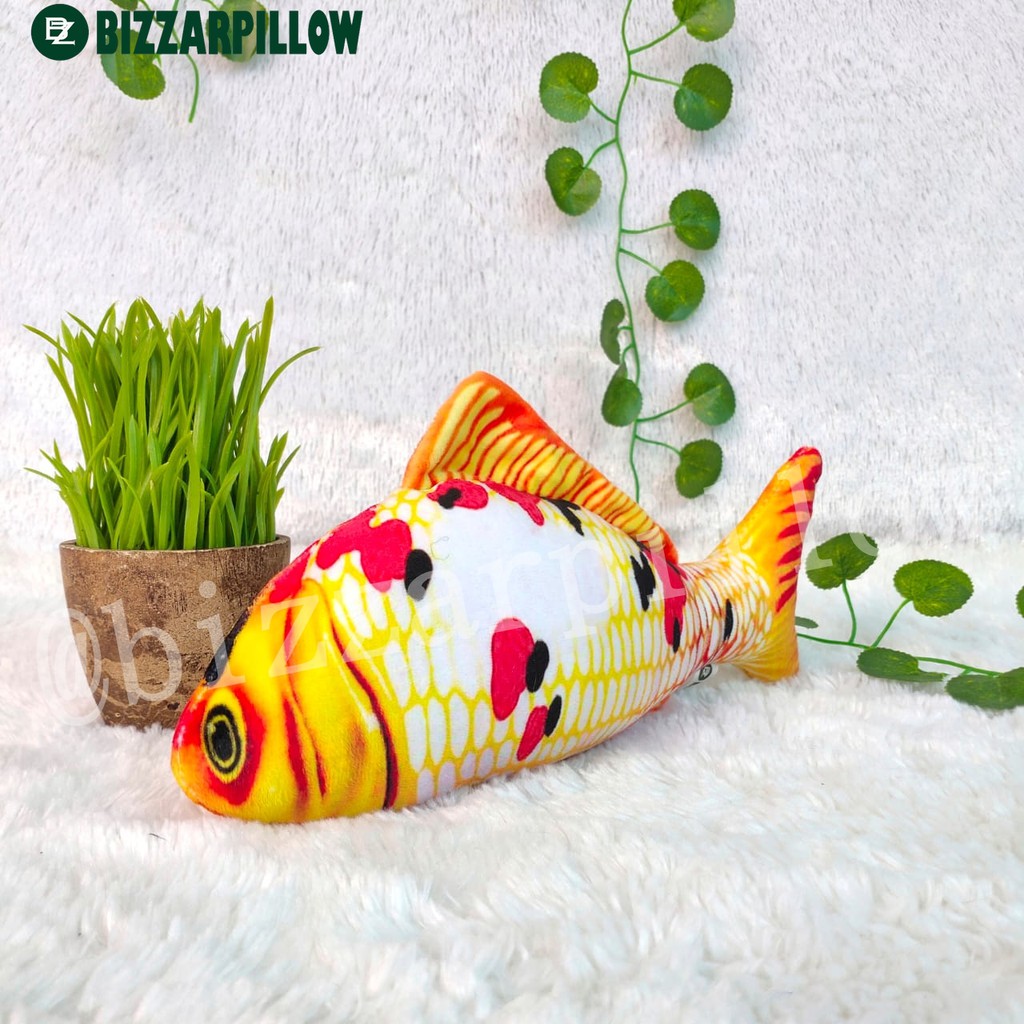 Bizzarpillow Bantal Ikan Hias Koi Size S BZ063