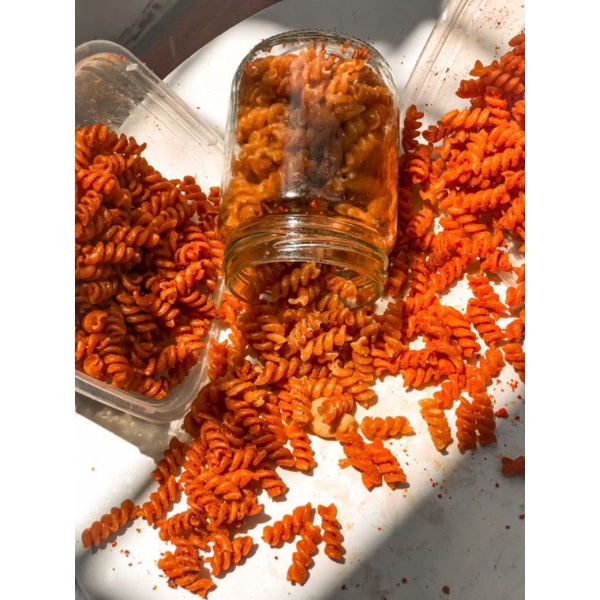

cemilan spiral khas garut berbagai varian rasa #cemilanenak #cemilanmantap #cemilangurih #cemilangarut #cemilanspiral #cemilanoriginal #cemilankerupuk #cemilankeju #cemilanpedas