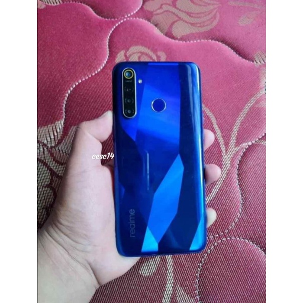realme 5 pro 4/128 matot