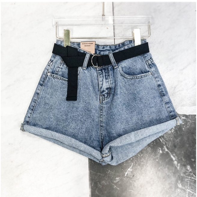 Celana Pendek Model Longgar Lebar Gaya Korea Vintage Bahan Celana Pendek Model Longgar Lebar Gaya Korea Vintage Bahan