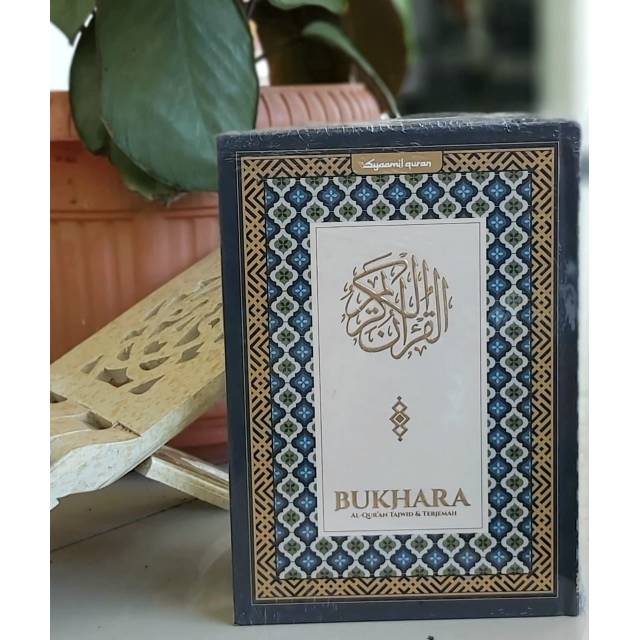 ALQUR'AN BUKHARA TAJWID & TERJEMAH
