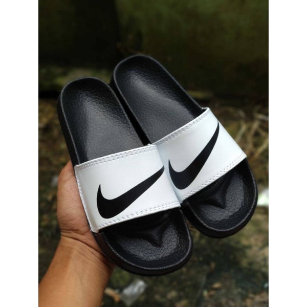 Sandal nike benassi swoosh kids, sandal anak nike slides, sandal FLIF-FLOP kids sandal nike slip on