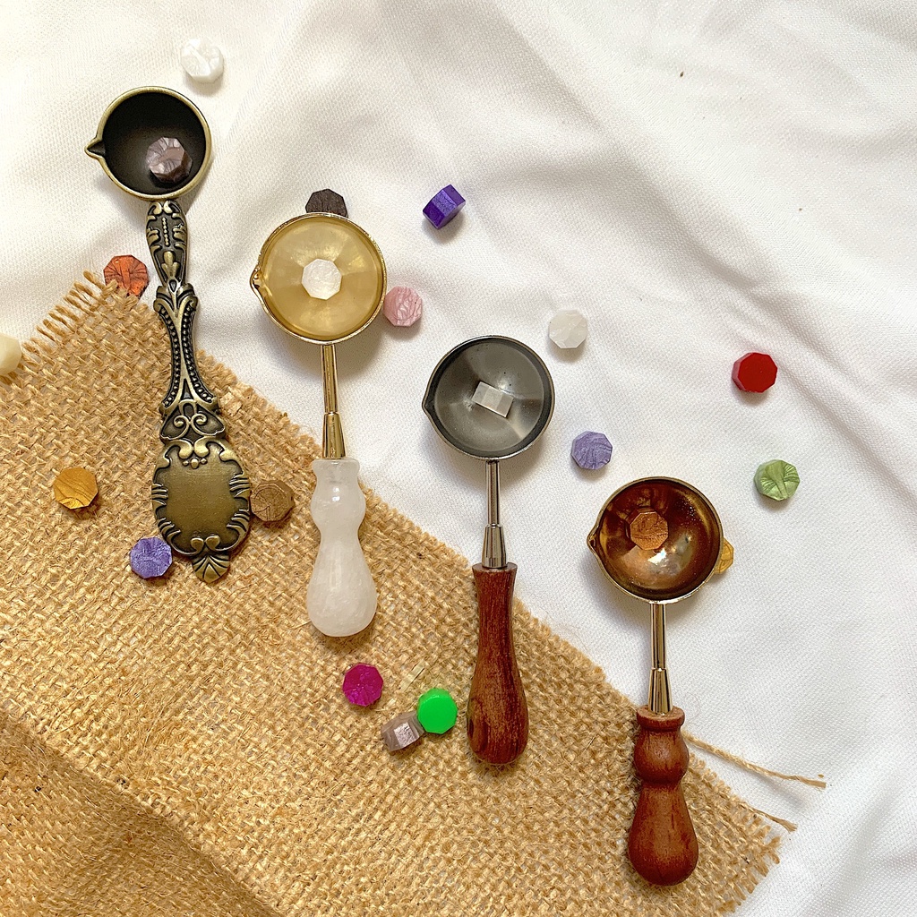 

RETRO Wooden Style Wax Seal Stick Stamping Spoon Sendok Lilin Segel Stempel