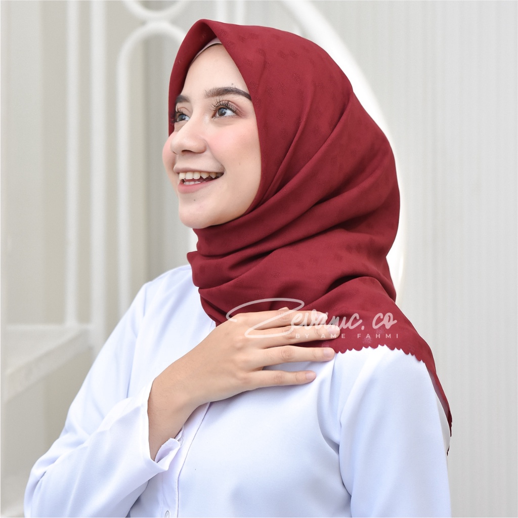 Hijab / Kerudung Fine Dobby Finish Laser Cut Ukuran 110 x 110 cm Bahan Premium Ori by Zevanic.co-2