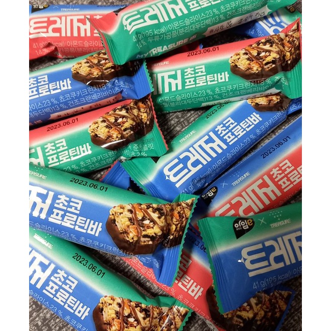 Choco Protein Bar Treasure x Emart24