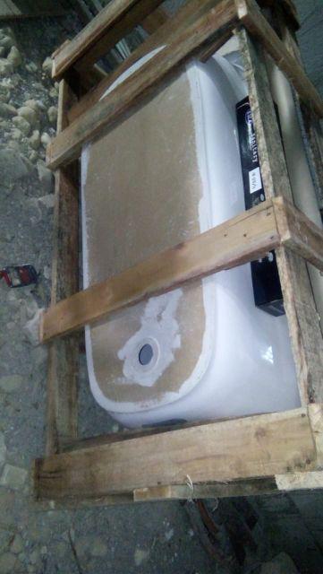 Paket Bathtub Marble Dengan Avur Bathtub Kuningan Benetton