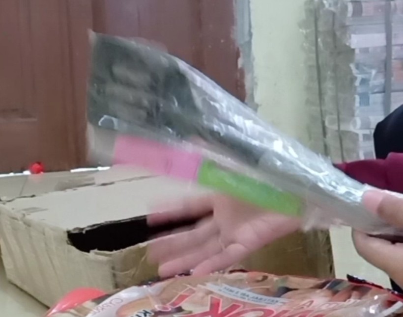 Komodo Pisau Sakura Gagang Hijau 4 Inch