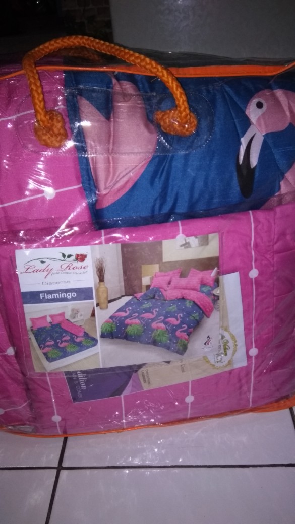 Bedcover Lady Rose Uk. King (180x200)cm Motif Kreatif Flamingo, Doraemon, Hello Kitty, Kerokeroppi