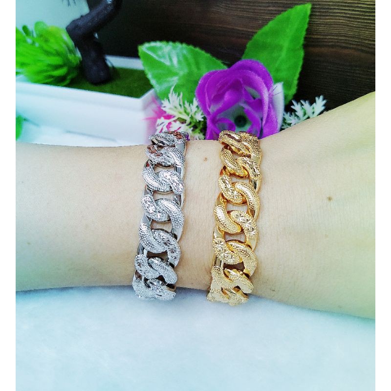 Gelang lapis emas