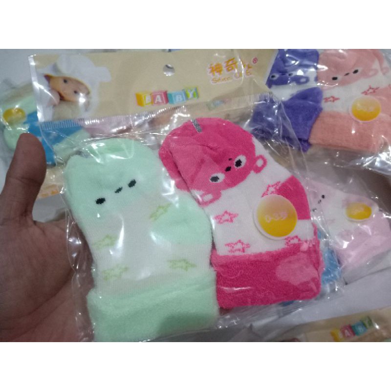 (1pasang) KK  bahan handuk Super Lembut dan Tebal Kaos kaki bayi (0-12 Bulan)import