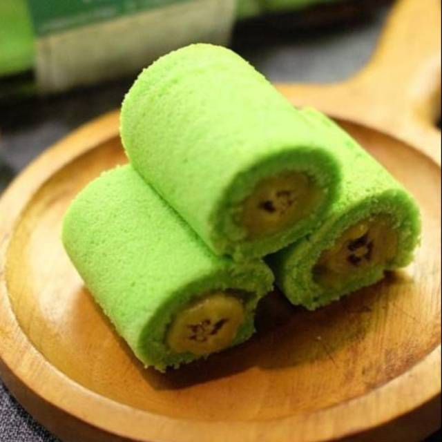 

Roll Talas Pisang Ijo