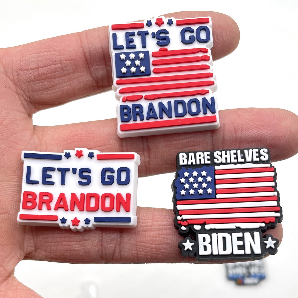 bendera Amerika Jibbitz sendal crocs wanita charms pin Aksesoris DIY Bahan Untuk Dekorasi Sepatu Hadiah crocs anak pria