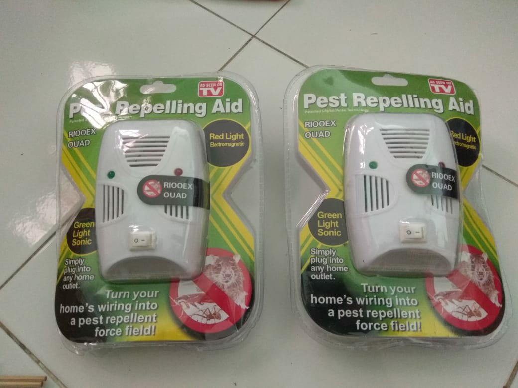 Riddex Quad Pest Repelling Aid Pengusir Tikus Kecoa Dan Serangga/pengusir Serangga Ampuh Praktis