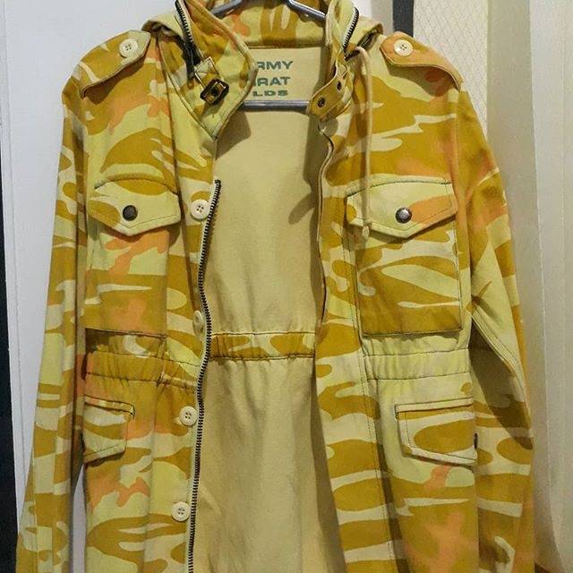 Preloved Parka army yellow