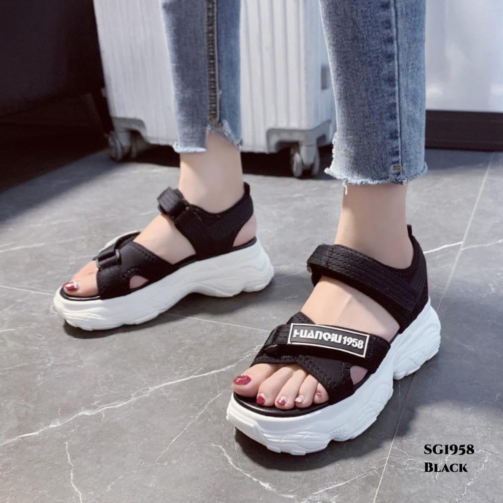 PRF RESTOCK SANDAL WEDGES WANITA SG1958