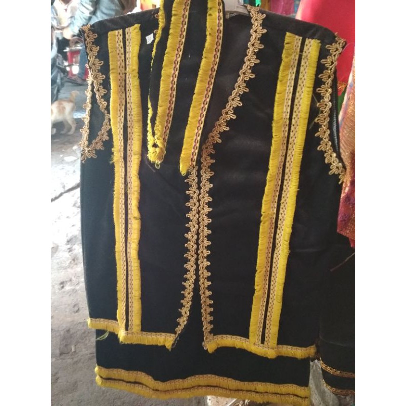 baju adat dayak TK SD