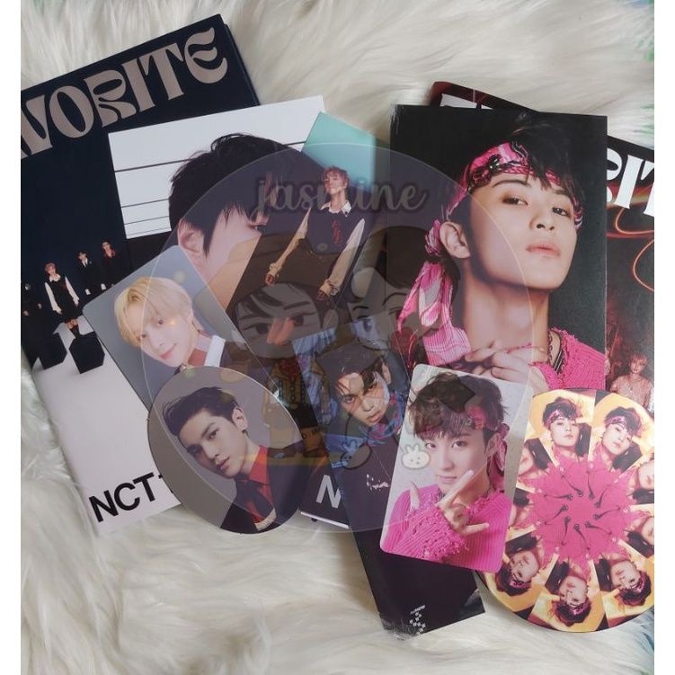 BOOKMARK HAECHAN CLASSIC/BOOKMARK MARK CATHARSIS/POSTCARD DOYOUNG CLASSIC