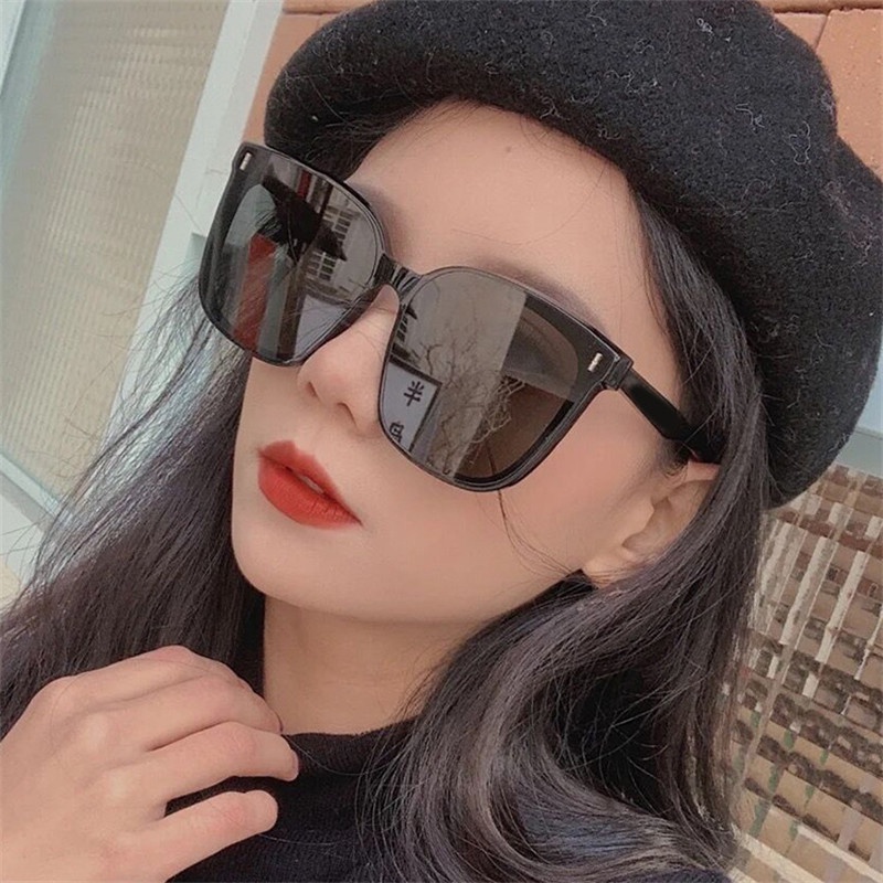 Zomi Kacamata Hitam Wanita Model Korea Frame Kotak Oversize UV400