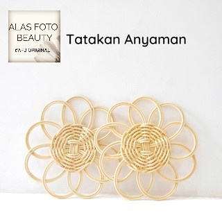 Coaster anyaman bunga bambu / tatakan gelas / properti foto SAF /
