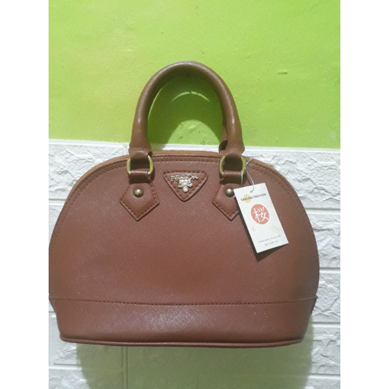 Tas Wanita Prada