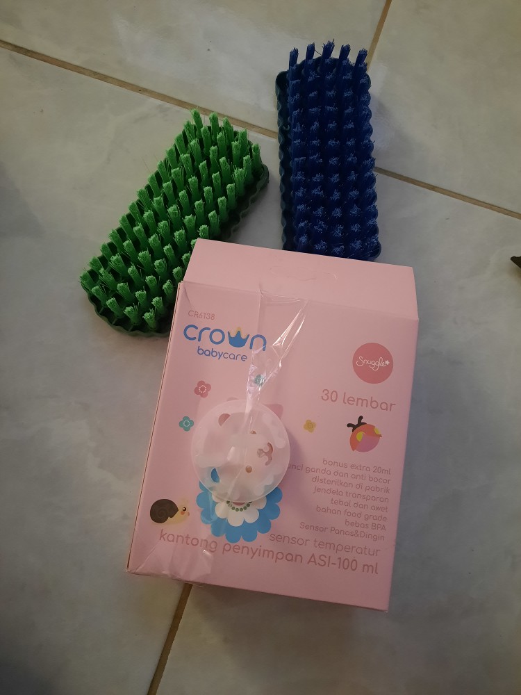 1 Pcs Pelindung Colokan Listrik Pengaman Stop Kontak Bayi Plug Protector Motif