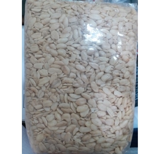 Kacang Kenari Utuh Mentah repack 100 gr