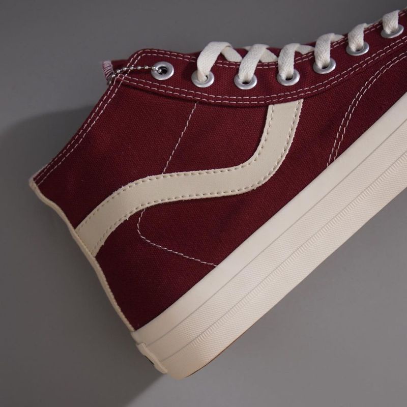 Ventela public high maroon