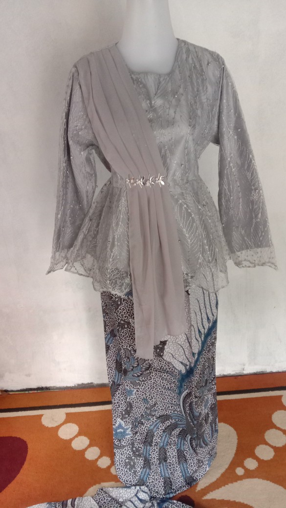 New Arrival | Nayaka Batik - Batik Couple Anjella Hauw Tulle Slendang Aplikasi Payet