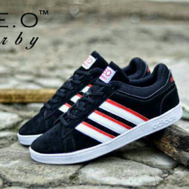 Adidas Neo derby