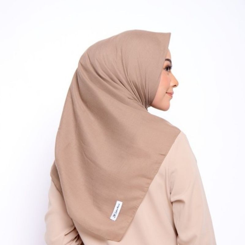 ZASKIA MECCA ZM Sadi Jilbab Polos Segiempat