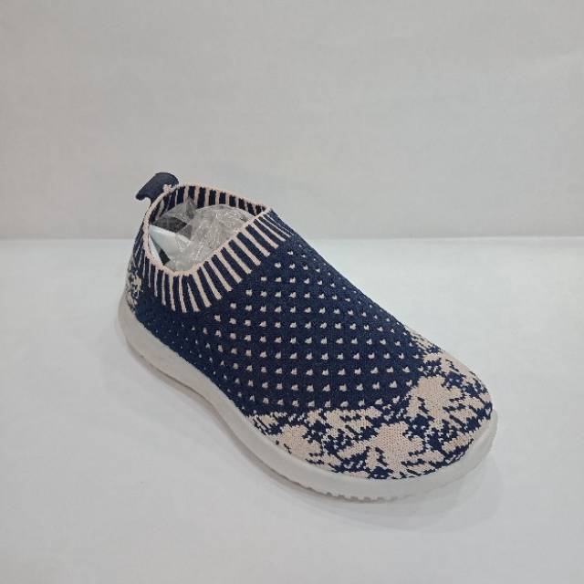 Fashion sepatu anak kdm 123 import 27-32