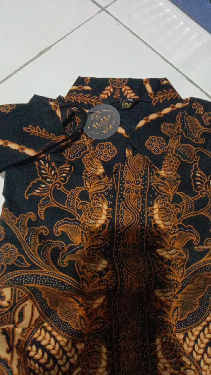 Basukarna Shogan Kemeja Batik Panjang Dewo Batiksoloamanah 140.000