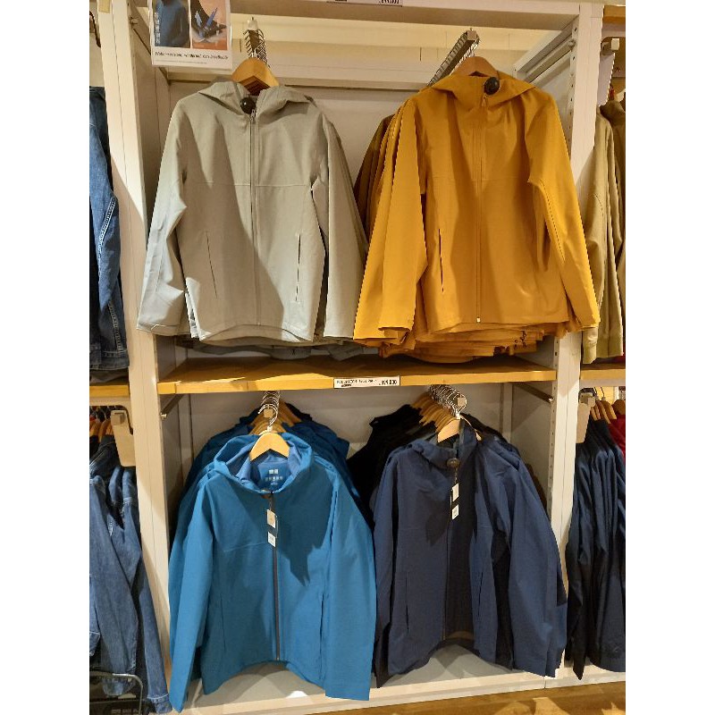 UNIQLO ORI SALE JAKET BIOTECH PARKA WATERPROOF WATER RESISTANT ANTI SINAR UV REVISIBLE AIRSM
