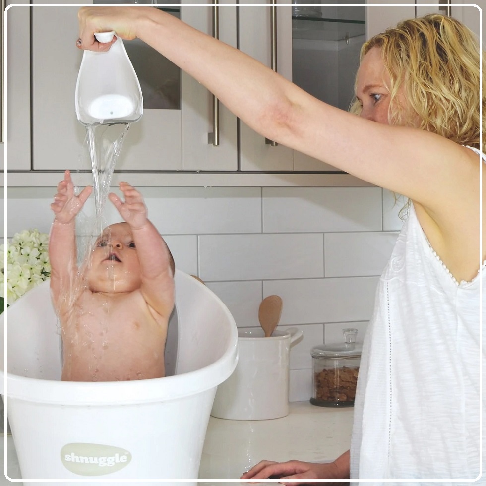 Shnuggle Washy Rinsing Bath Jug