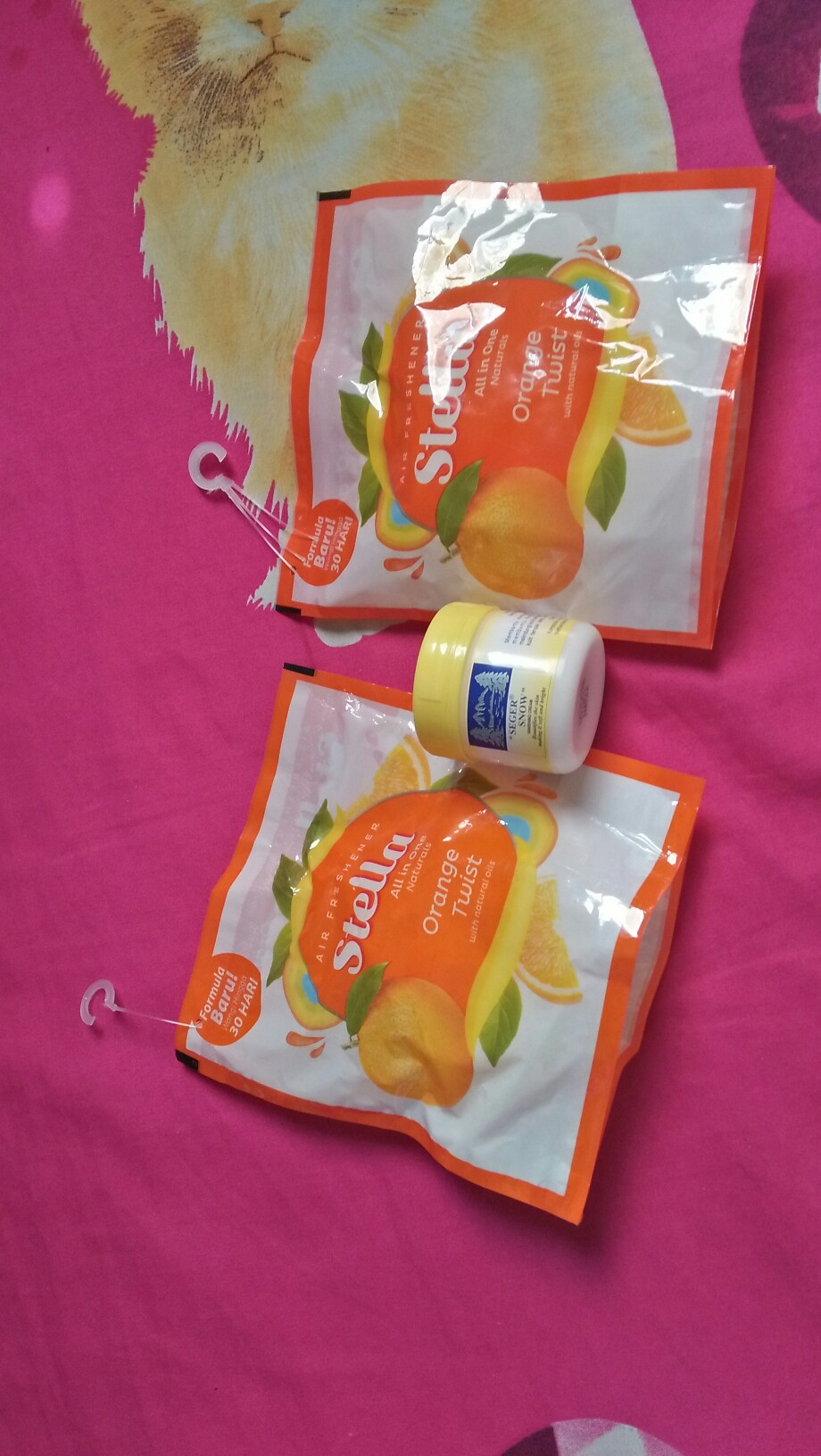 Stella All In One 42g  Pengharum Ruangan Stella