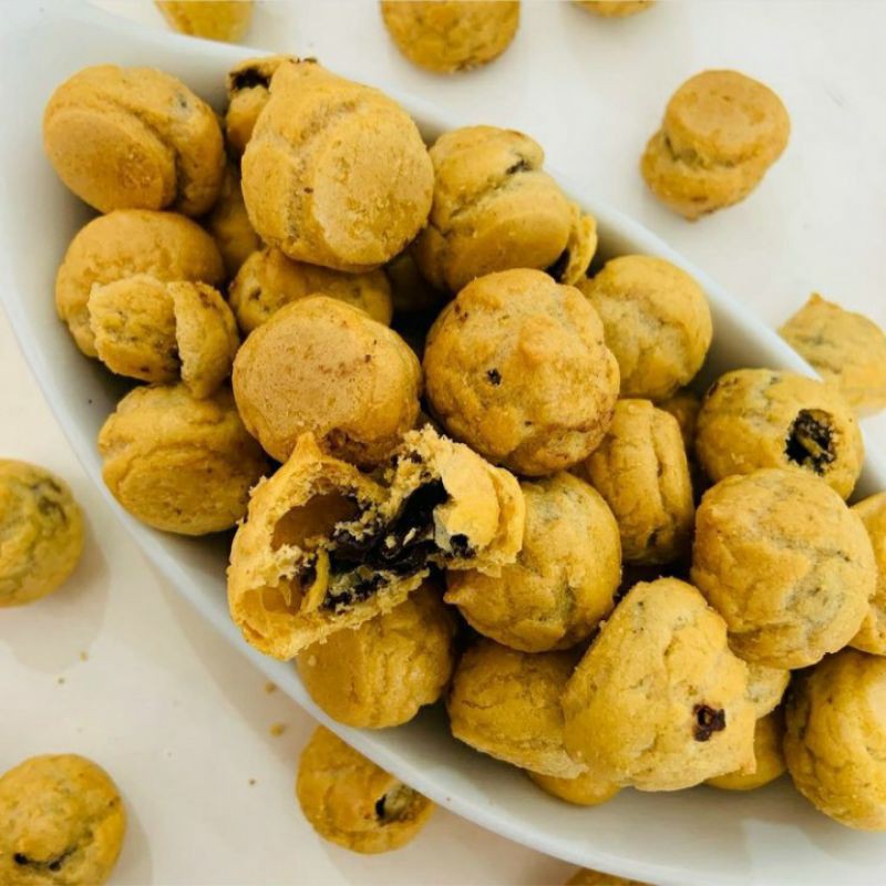 

soes kering (coklat)