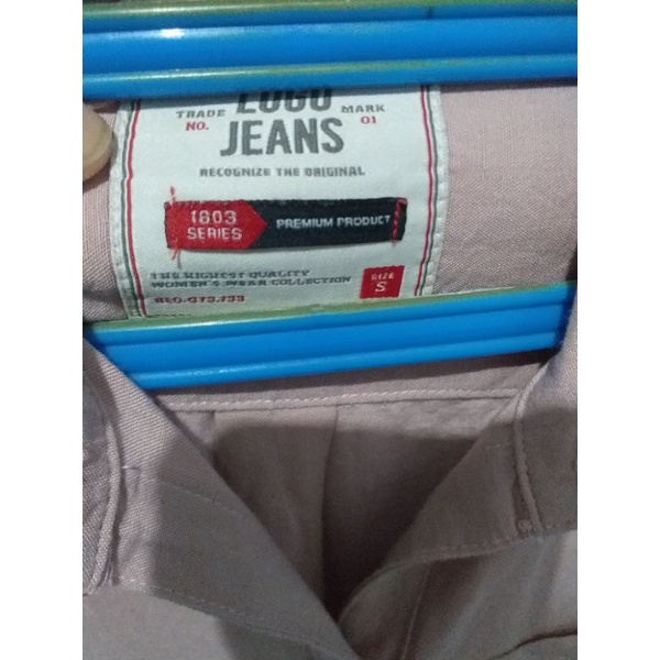 PRELOVED KEMEJA LOGO JEANS WANITA